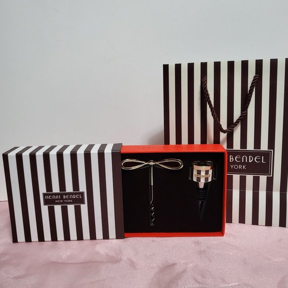 NIB RARE Henri Bendel "Toast of the Town Bar Set" - Picture 1 of 7